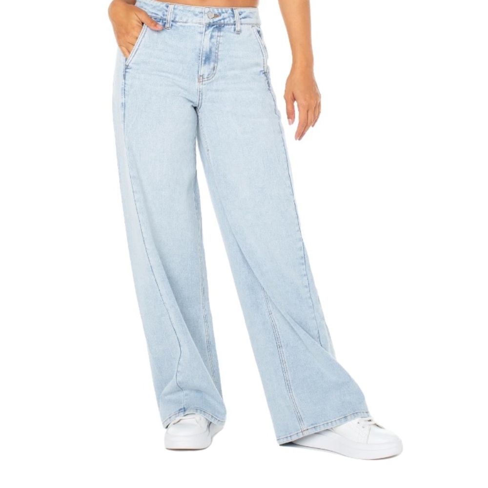 Celebrity Pink Wide Leg Trouser Pocket Jean